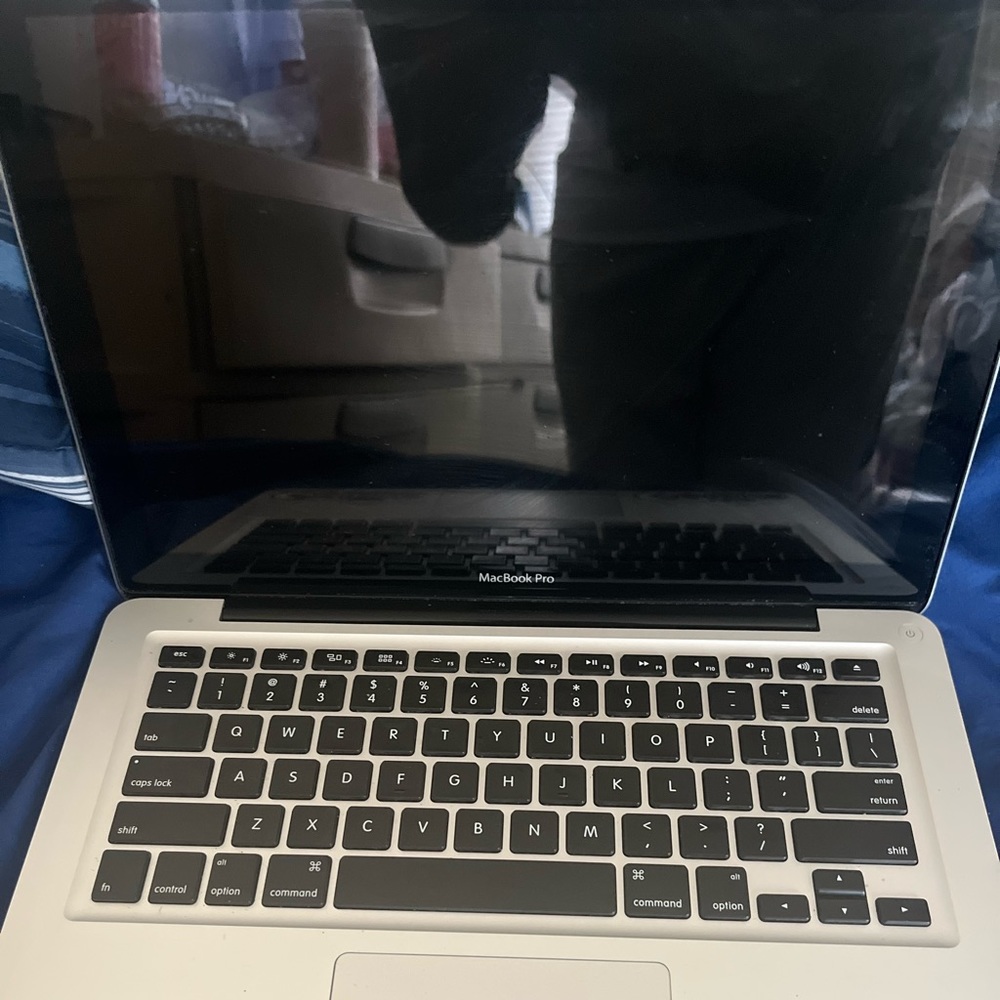 Apple MacBook 💻 pro 13.3 inch